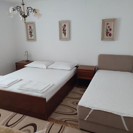 Apartments By The Sea Podaca, Makarska - 2576 ภายนอก รูปภาพ