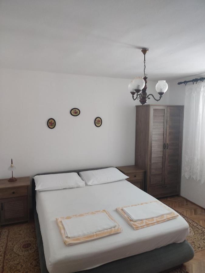 Apartments By The Sea Podaca, Makarska - 2576 ภายนอก รูปภาพ
